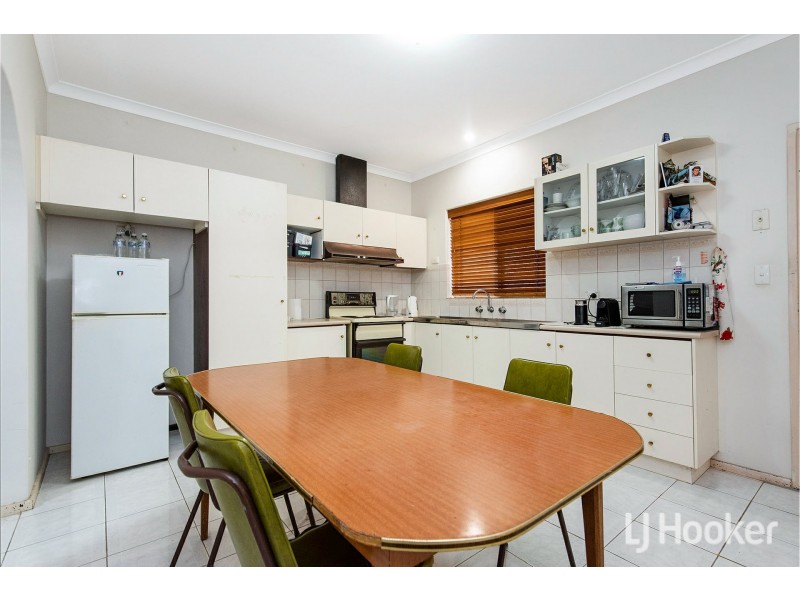 44 Sussex Street, Spearwood WA 6163