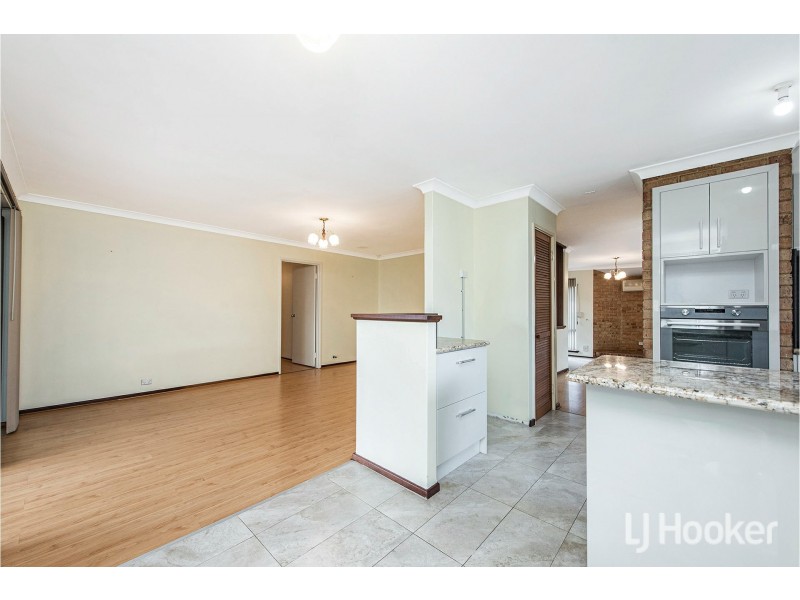 14 Bardwell Street, Thornlie WA 6108