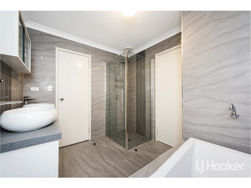 14 Bardwell Street, Thornlie WA 6108