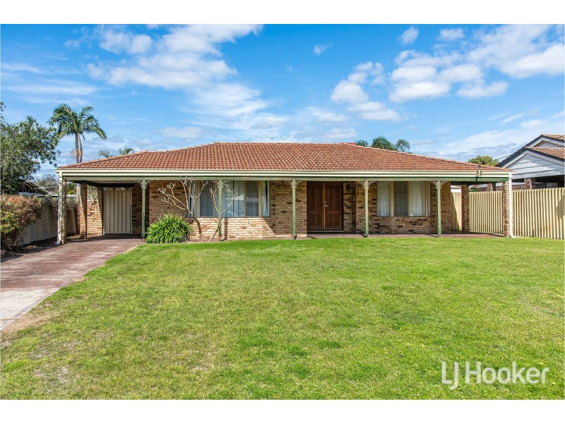 18 Shearwater Way, Gosnells WA 6110