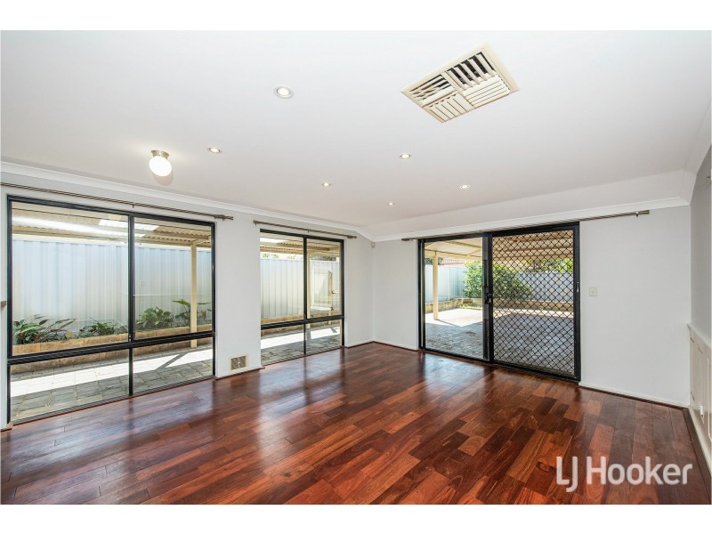 16 Abrolhos Loop, Beckenham WA 6107