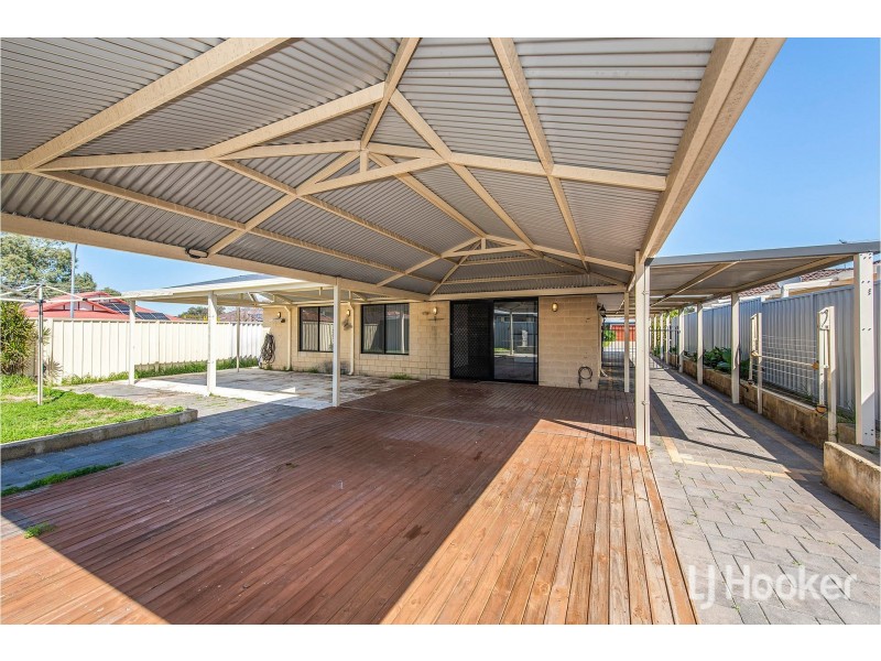 16 Abrolhos Loop, Beckenham WA 6107