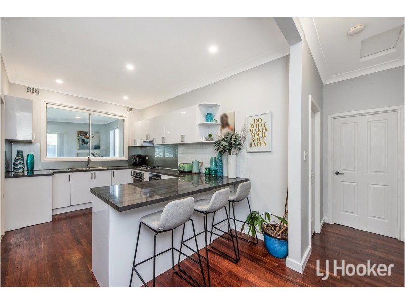 6 Numulgi Street, Armadale WA 6112