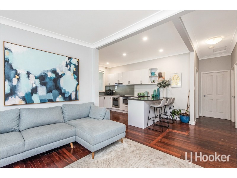 6 Numulgi Street, Armadale WA 6112