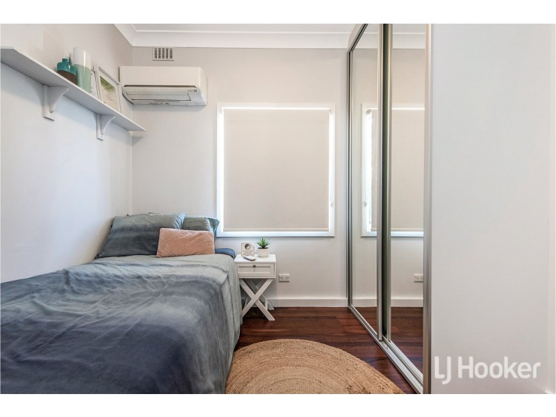 6 Numulgi Street, Armadale WA 6112