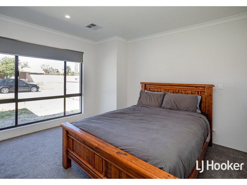 2 Barson Court, Thornlie WA 6108