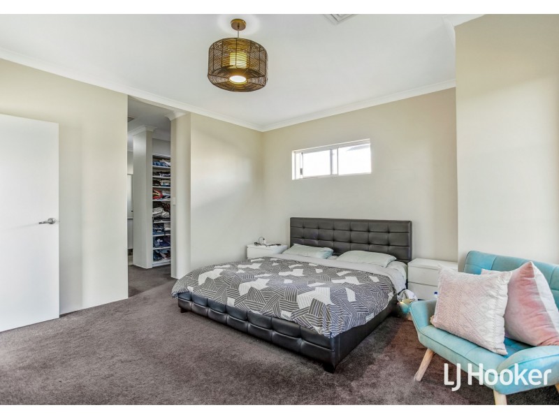 6 Chatham Way, Harrisdale WA 6112