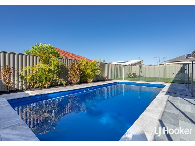 6 Chatham Way, Harrisdale WA 6112