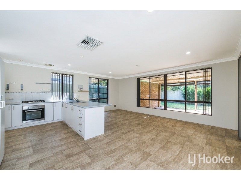 43 Guinivere Way, Camillo WA 6111