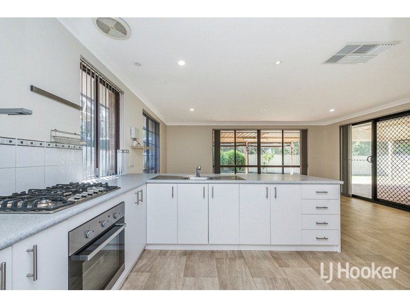 43 Guinivere Way, Camillo WA 6111