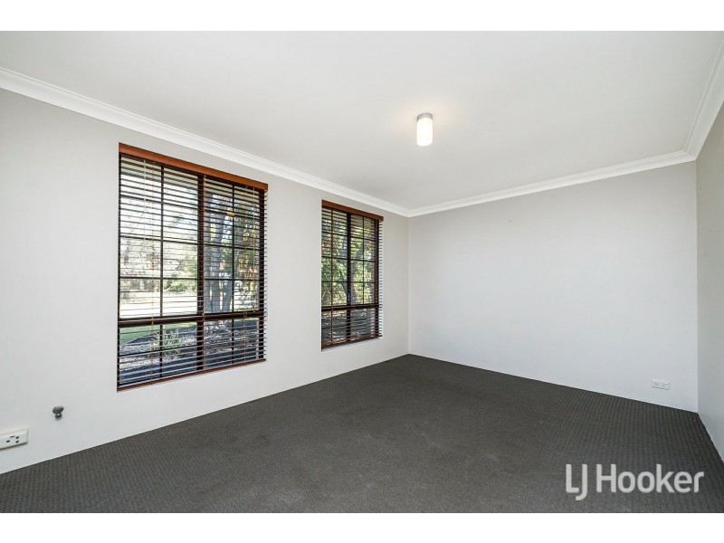 43 Guinivere Way, Camillo WA 6111