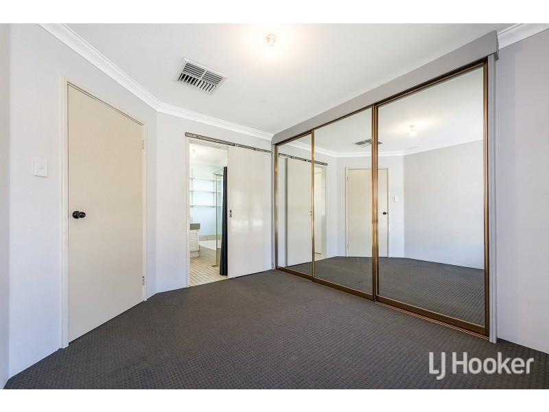 43 Guinivere Way, Camillo WA 6111