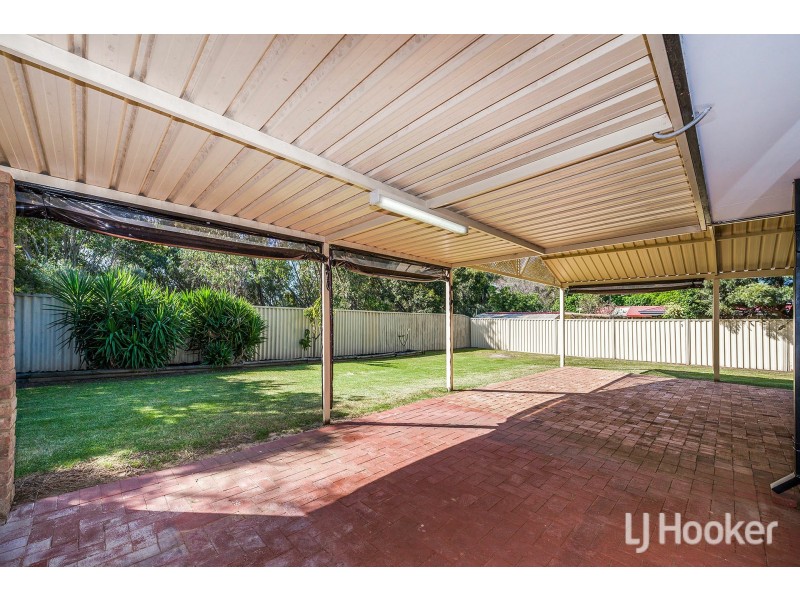 43 Guinivere Way, Camillo WA 6111