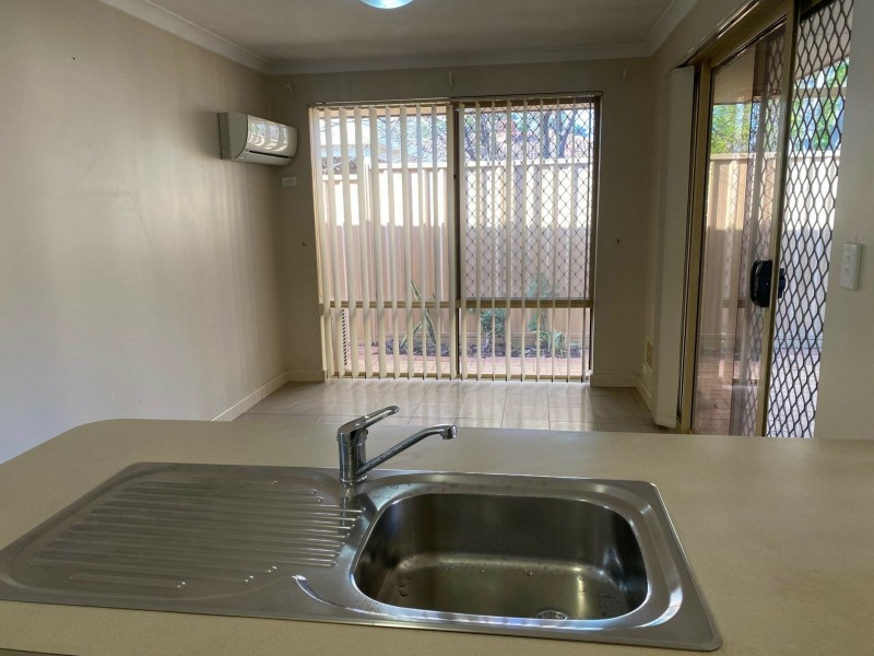 3 Forman Court, Queens Park WA 6107