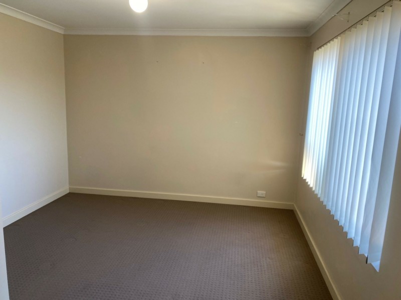 3 Forman Court, Queens Park WA 6107