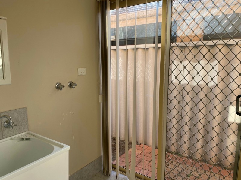 3 Forman Court, Queens Park WA 6107