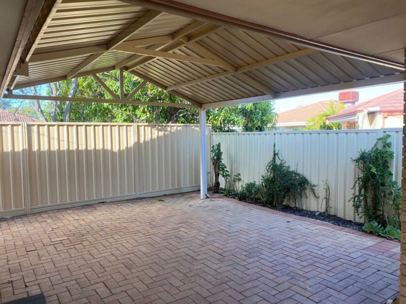 3 Forman Court, Queens Park WA 6107