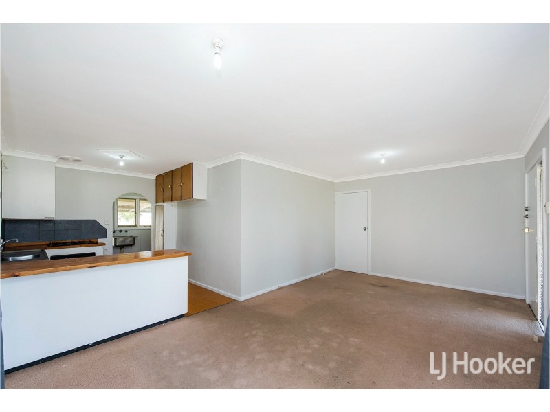 14 Birrell Place, Gosnells WA 6110