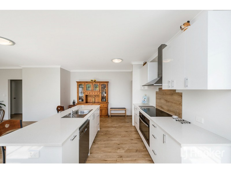 42 Cumbine Loop, Martin WA 6110