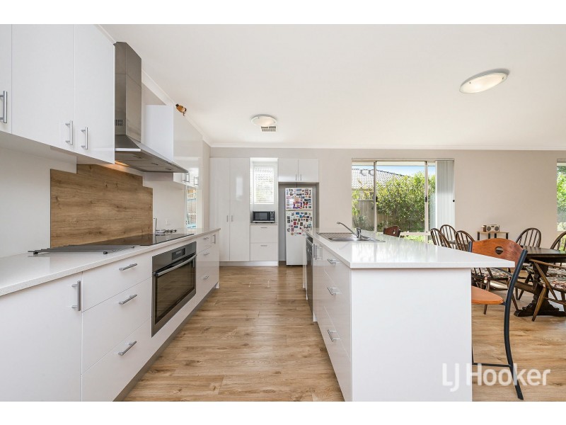 42 Cumbine Loop, Martin WA 6110