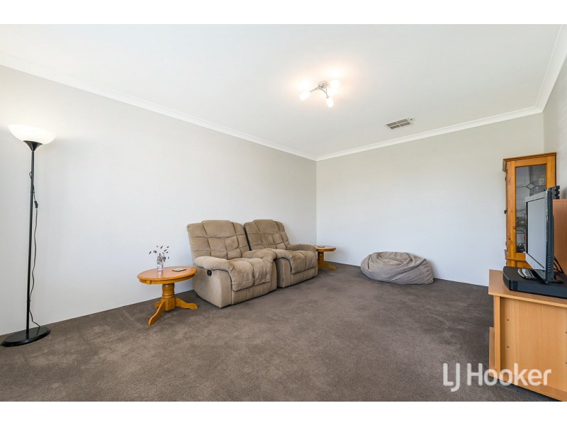 42 Cumbine Loop, Martin WA 6110