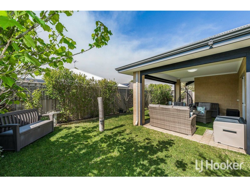 42 Cumbine Loop, Martin WA 6110