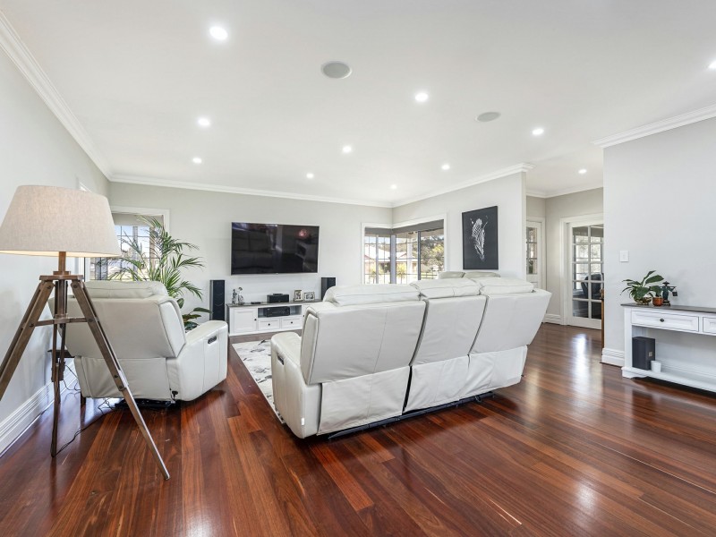 49 Vermilion Boulevard, Hilbert WA 6112