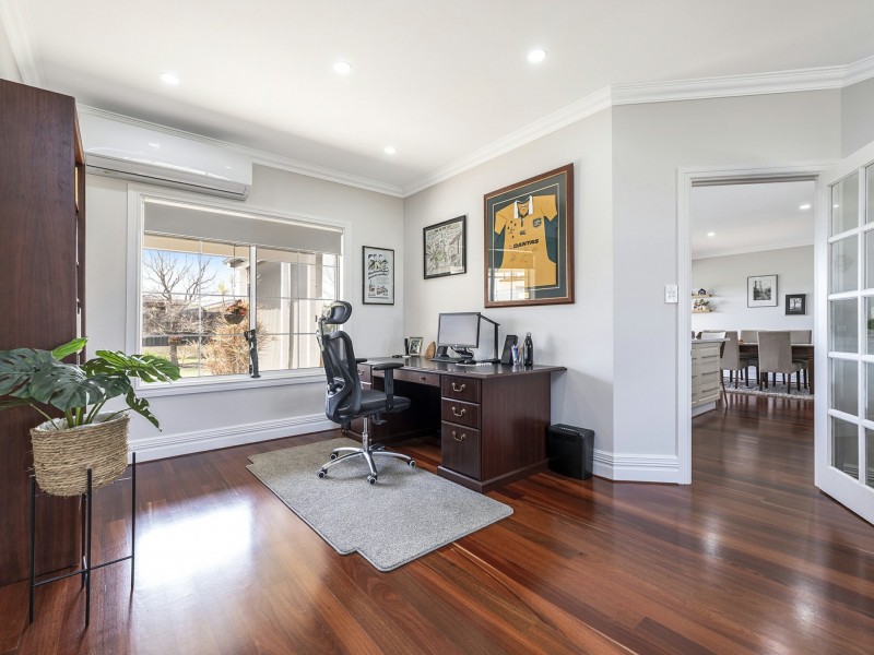 49 Vermilion Boulevard, Hilbert WA 6112