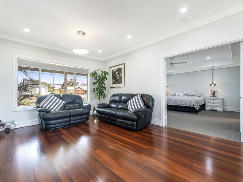 49 Vermilion Boulevard, Hilbert WA 6112