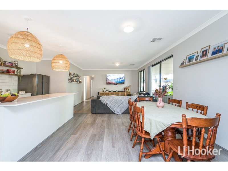 51 Warbler Drive, Martin WA 6110