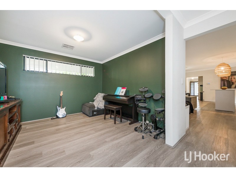 51 Warbler Drive, Martin WA 6110