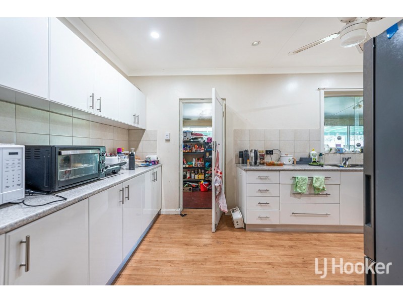 100 Brae Road, High Wycombe WA 6057