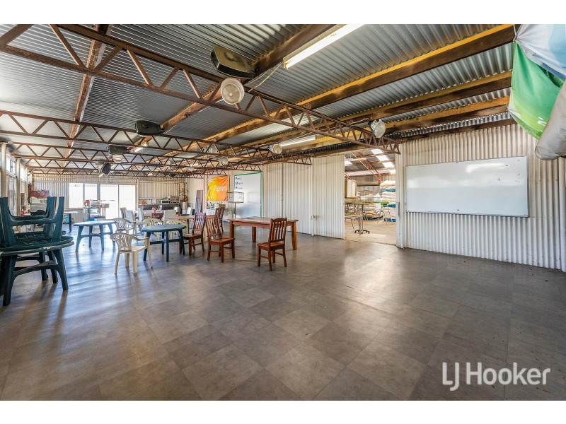 100 Brae Road, High Wycombe WA 6057