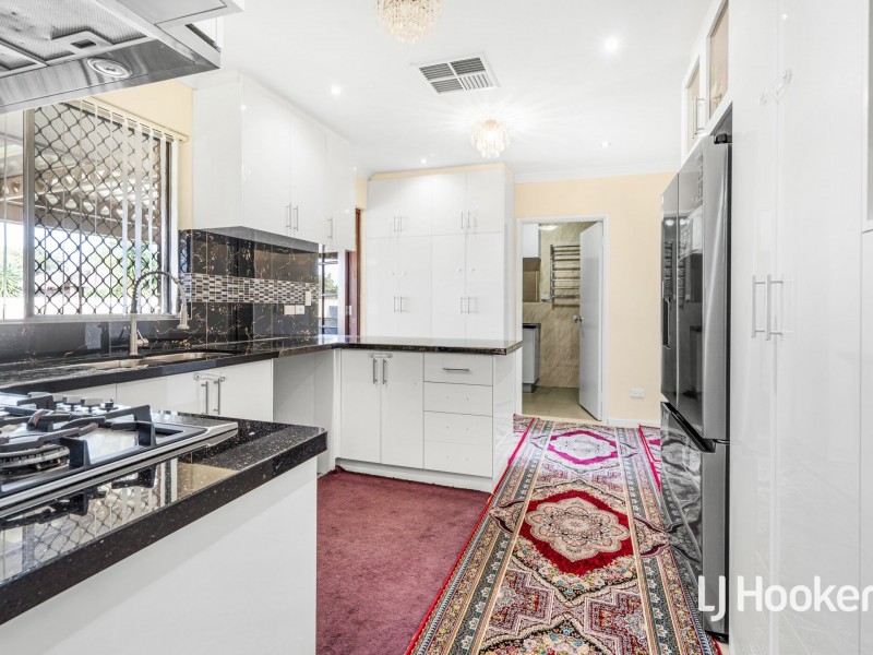 16 Marlow Way, Thornlie WA 6108