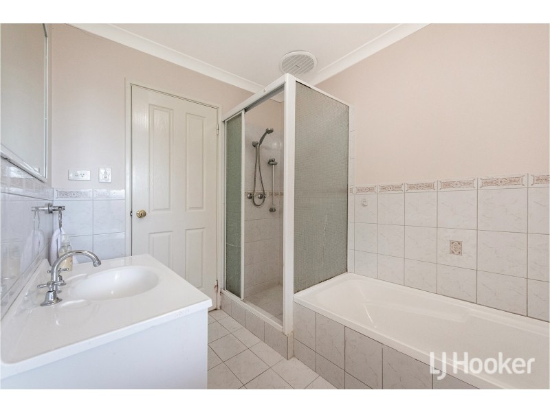 15/22 Swingler Way, Gosnells WA 6110