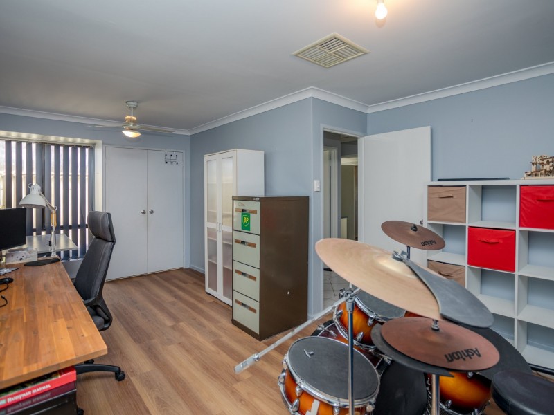 10 Empire Way, Thornlie WA 6108