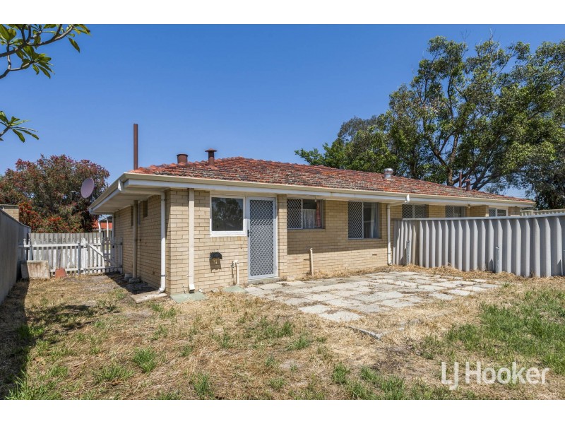 65A Lester Drive, Thornlie WA 6108