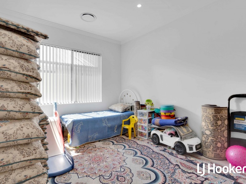 5 Lander Street, Southern River WA 6110