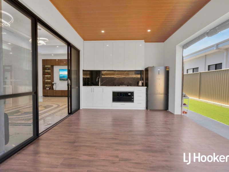 5 Lander Street, Southern River WA 6110