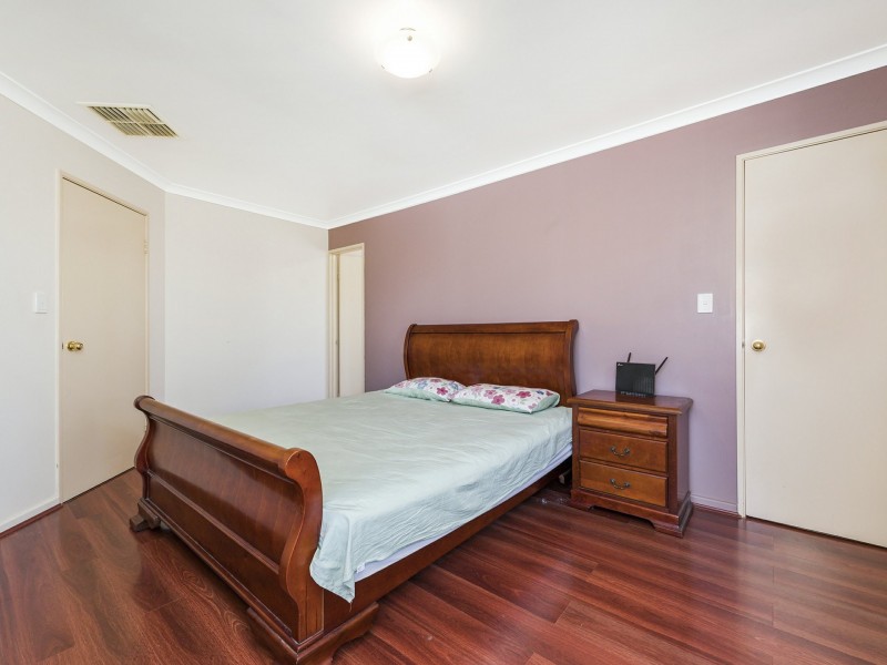 5 Sugarwood Drive, Thornlie WA 6108