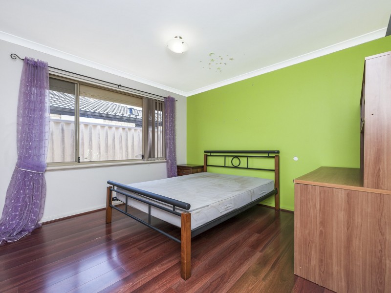 5 Sugarwood Drive, Thornlie WA 6108