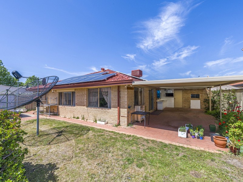 5 Sugarwood Drive, Thornlie WA 6108