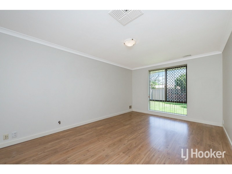 14 Currawong Way, Thornlie WA 6108