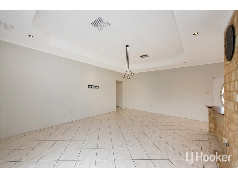 24A Spring Road, Thornlie WA 6108