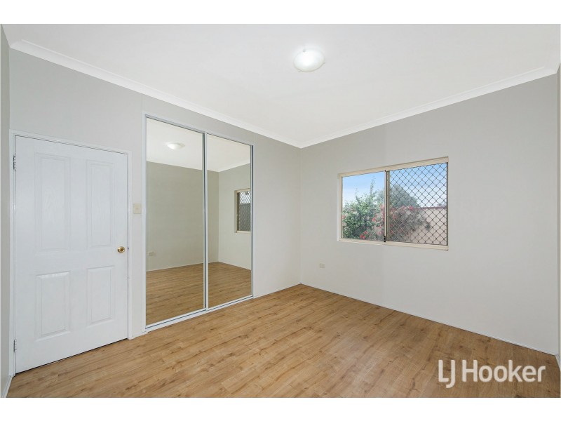 24A Spring Road, Thornlie WA 6108