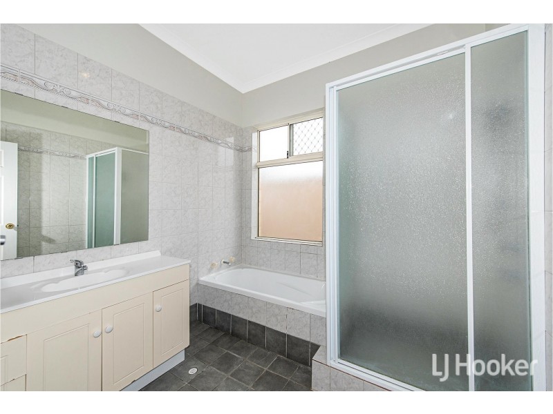 24A Spring Road, Thornlie WA 6108
