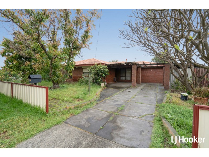 103 Carisbrooke Street, Maddington WA 6109