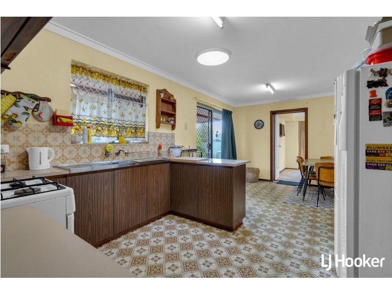 103 Carisbrooke Street, Maddington WA 6109