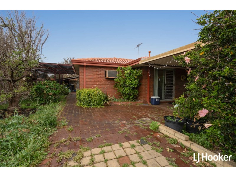 103 Carisbrooke Street, Maddington WA 6109