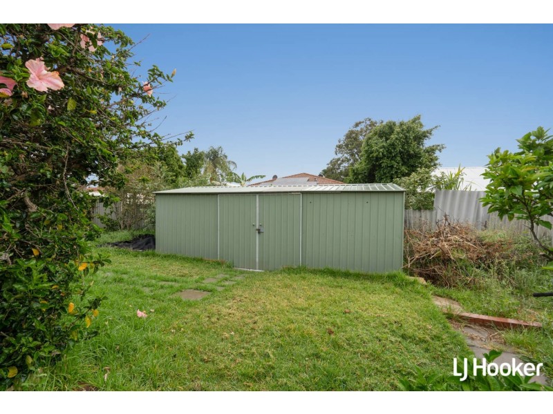 103 Carisbrooke Street, Maddington WA 6109